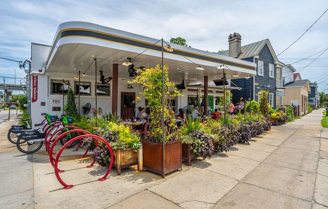 3 beds, 2 baths, 1,100 sqft, $2,200, Unit 106