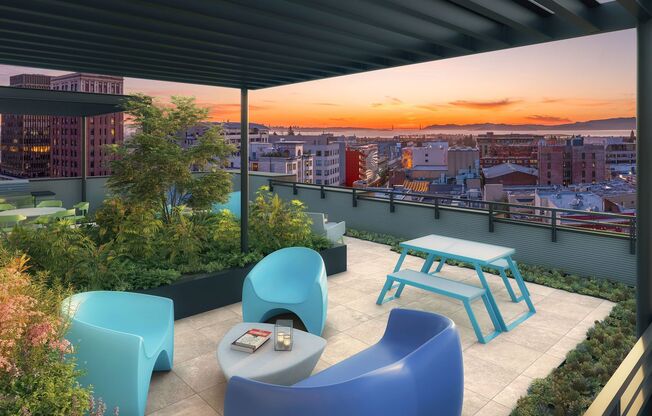 Studio, 1 bath, 349 sqft, $2,786.54, Unit 707