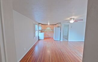 1 bed, 1 bath, $1,150, Unit 671 1/2 - 1