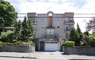 3216 14 AVE W