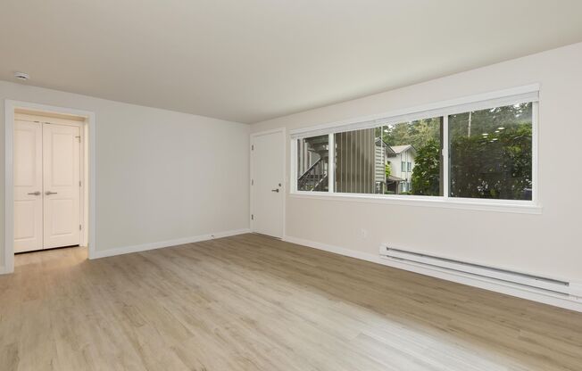 1 bed, 1 bath, 570 sqft, $1,995, Unit 16