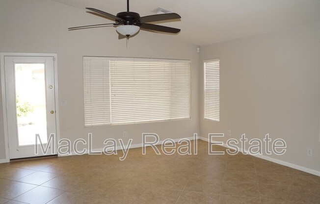 3418 W ADOBE DM RD