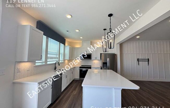 119 LENNEI LN