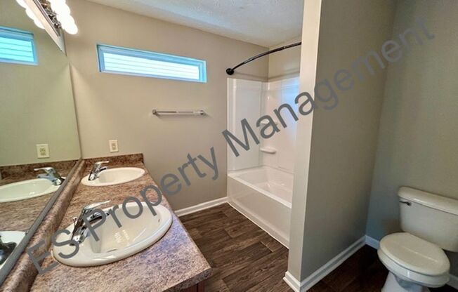 3 beds, 2 baths, $1,625