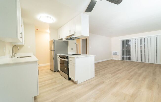 1 bed, 1 bath, 640 sqft, $2,095, Unit 213