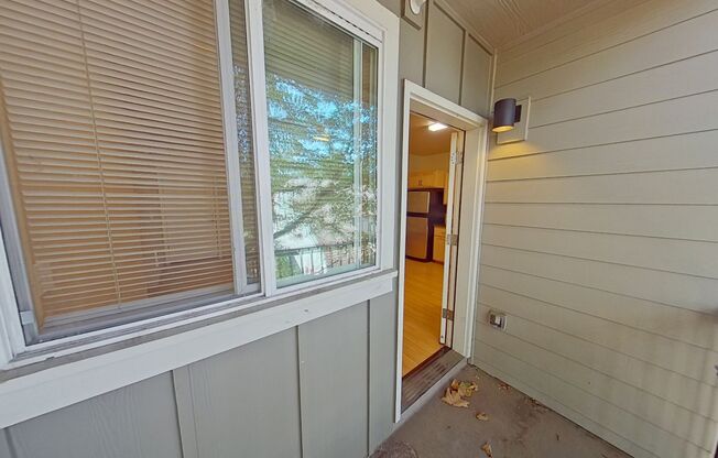 3 beds, 2 baths, 967 sqft, $2,400, Unit 302