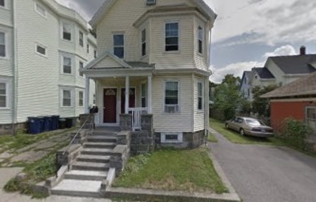 5 BROWN AVE