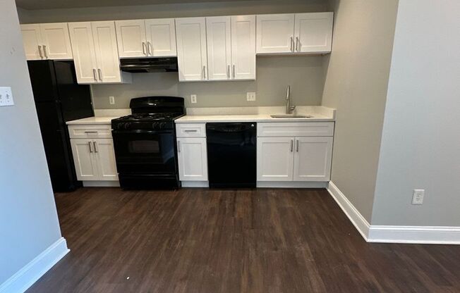 2125 1/2 McCulloh St