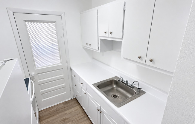1 bed, 1 bath, 500 sqft, $1,600, Unit AM 4350-07