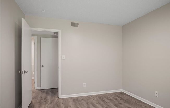 1 bed, 1 bath, 780 sqft, $899