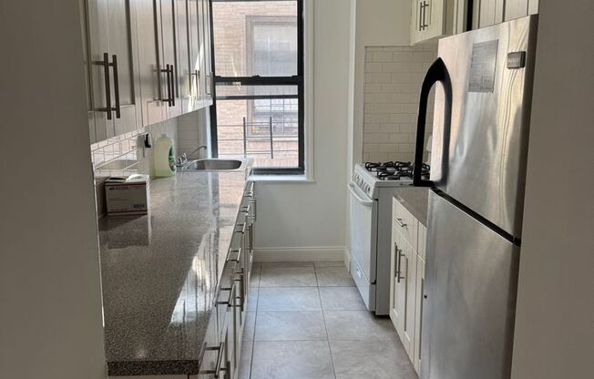 9-15 Post Avenue