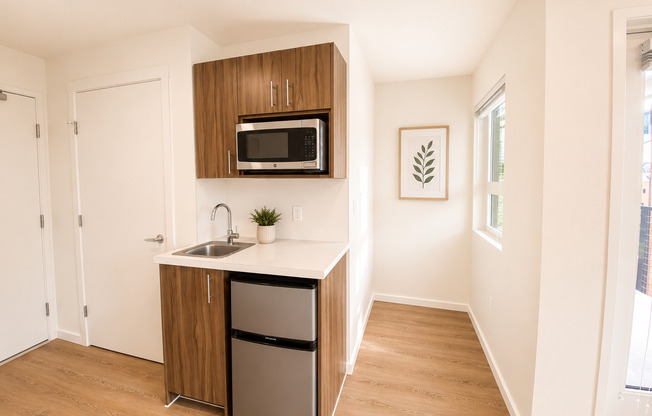 Studio, 1 bath, 175 sqft, $1,295, Unit 417-MFTE