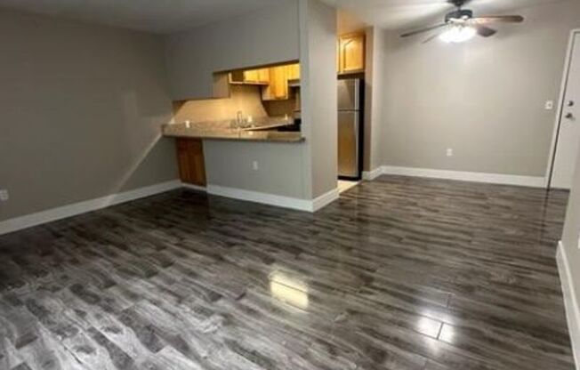 1 bed, 1 bath, 670 sqft, $1,795, Unit SB205