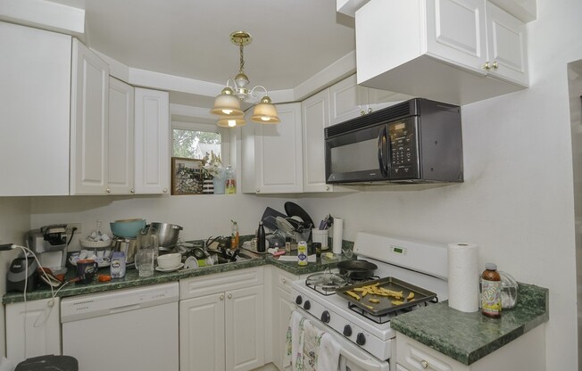 1405 ERIE