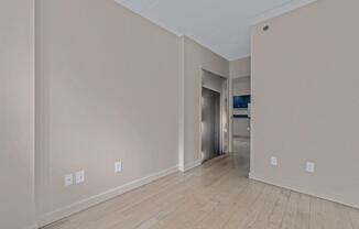 2 beds, 1 bath, 754 sqft, $3,400, Unit A2D