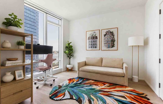 30 RIVERSIDE BLVD