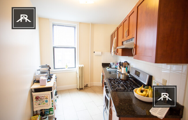 1346 COMMONWEALTH AVE