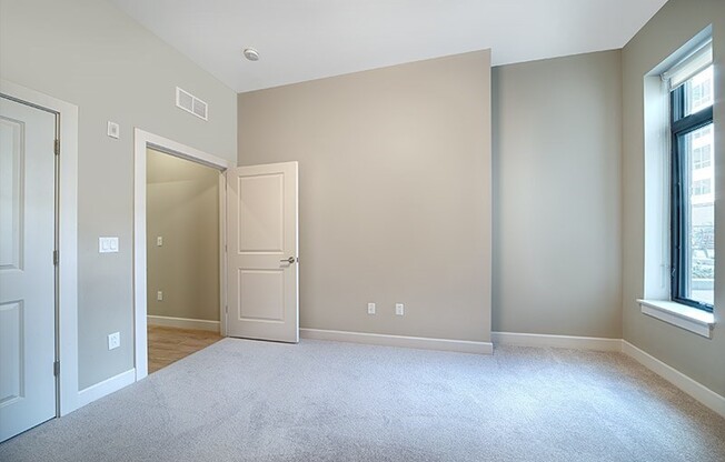2 beds, 2 baths, 1,324 sqft, $5,635, Unit T29