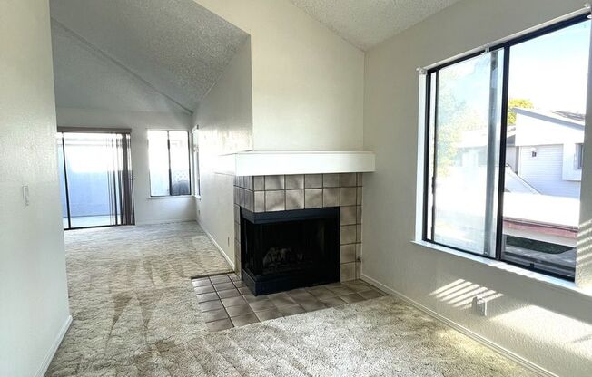 Peaceful living in this spacious 1 bedroom/ 1 bath upstairs condo