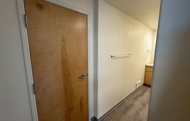 1 bed, 1 bath, $1,400, Unit 1026/A/5