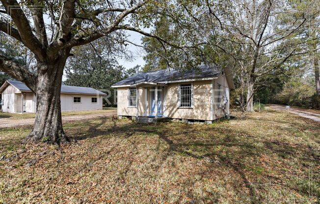 Newly Updated 1 Bed/1 Bath House in Mobile!