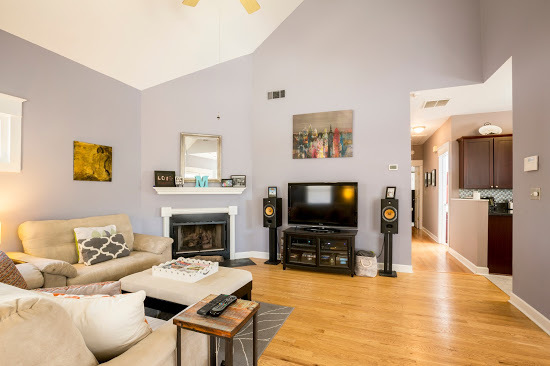 Charming 2 Bedroom House in Great Condition in Grant Park!