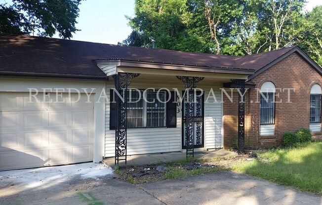 Welcome to 903 W Raines Rd!