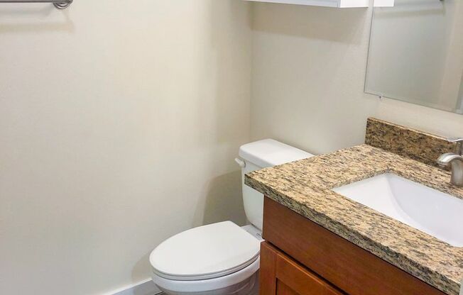 Studio, 1 bath, 294 sqft, $1,095, Unit 107