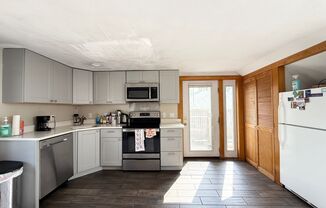 28-30 Templeton Parkway