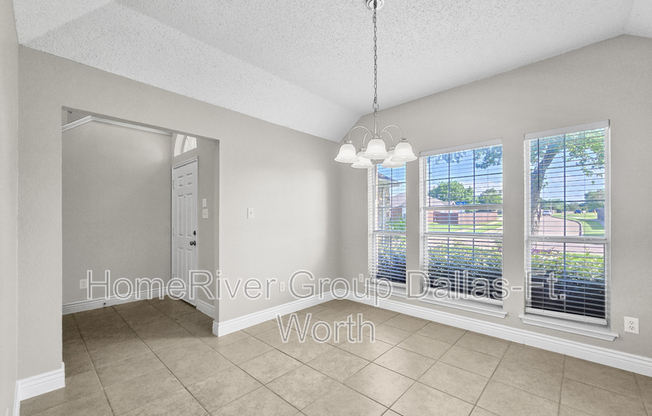 2215 GRN MERE DR