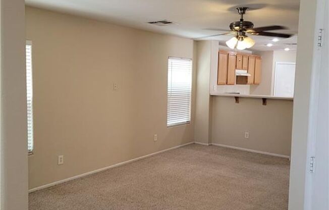 3 beds, 2.5 baths, $1,800