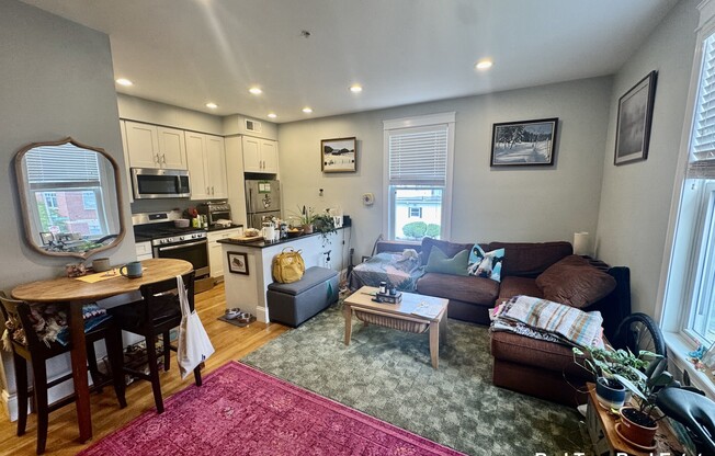 405 S HUNTINGTON AVE