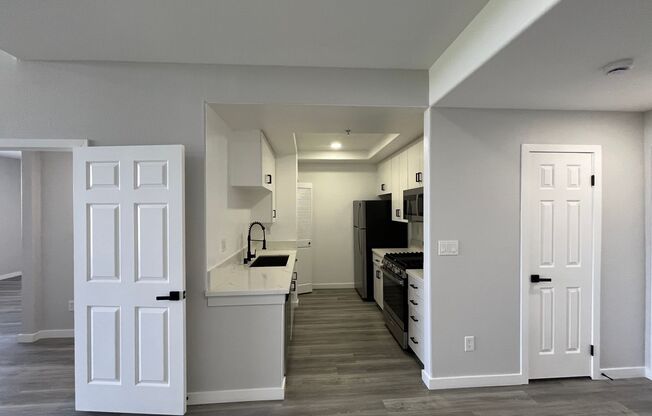 3 beds, 2 baths, 1,450 sqft, $3,998, Unit 301