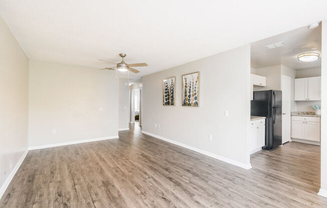 Living room and kitchen area_Rolling Hills Apartments