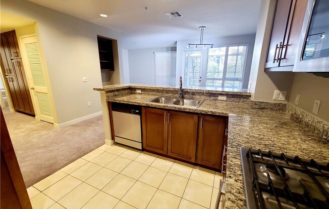 2 beds, 2 baths, 1,050 sqft, $3,100, Unit 402