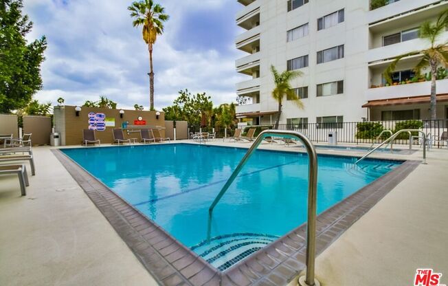 2 beds, 2 baths, 1,377 sqft, $5,750, Unit 802