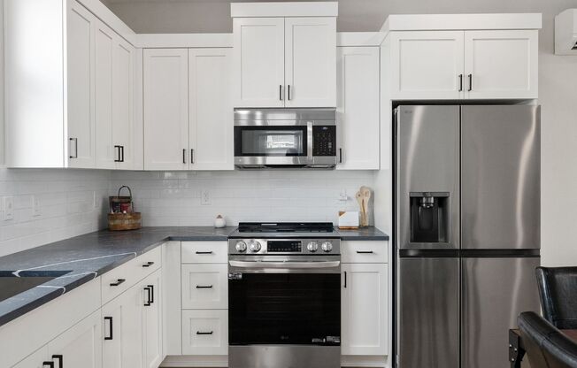 2 beds, 2.5 baths, 1,080 sqft, $2,199, Unit 2784