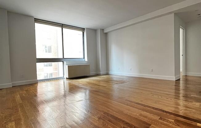 1 bed, 1 bath, 807 sqft, $4,995, Unit 8F