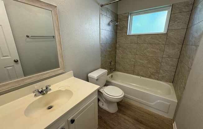 3 beds, 2 baths, $1,575