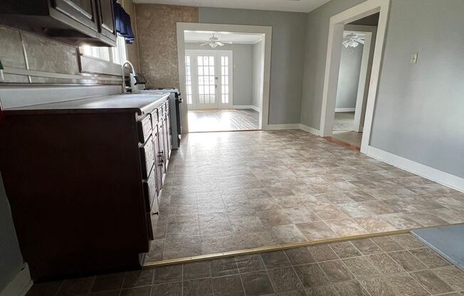 Spacious 3BR/1BA Home in Houma – $1,100/Month | 1,000 Sq Ft