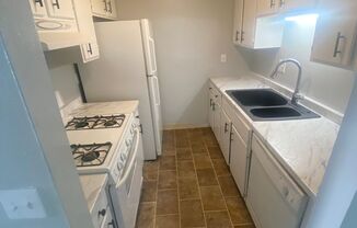 3 beds, 2 baths, $1,945, Unit # 217