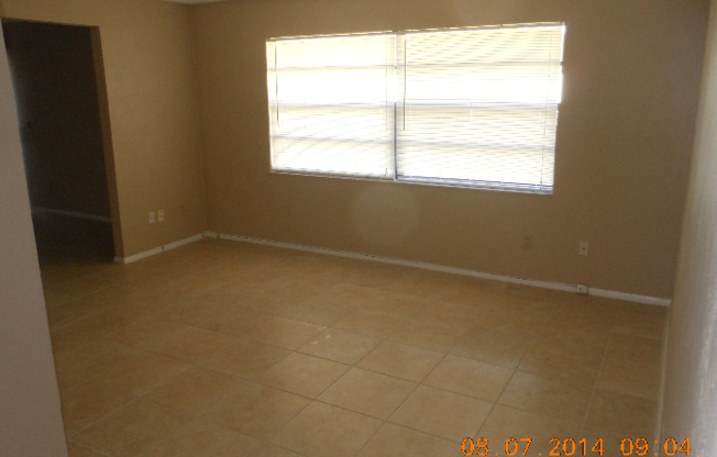 3 beds, 2 baths, $2,200