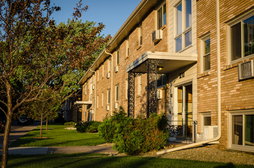 1 bed, 1 bath, 650 sqft, $999, Unit 1210-014