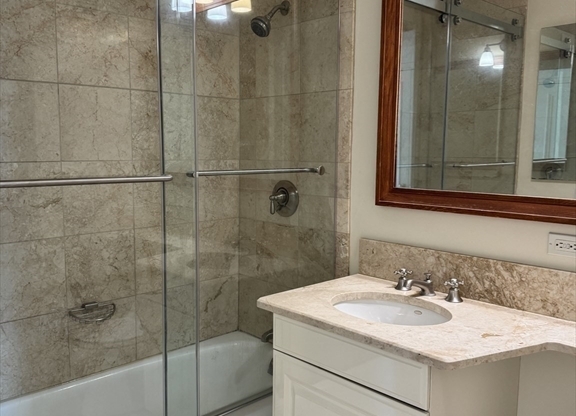 1 bed, 1.5 baths, 803 sqft, $4,750, Unit 19A