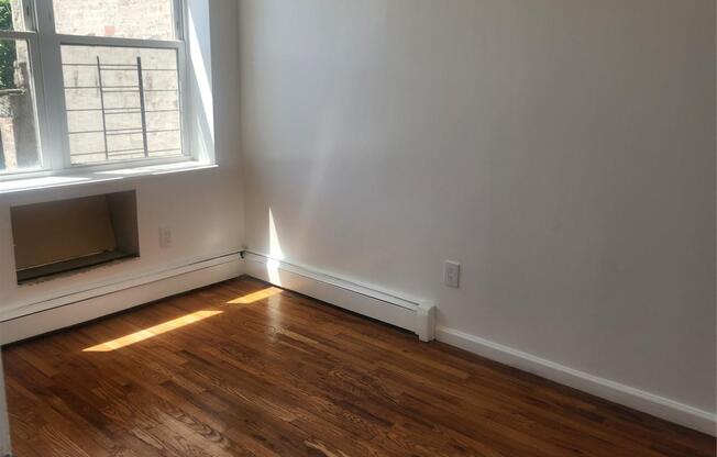 448 ASHFORD ST