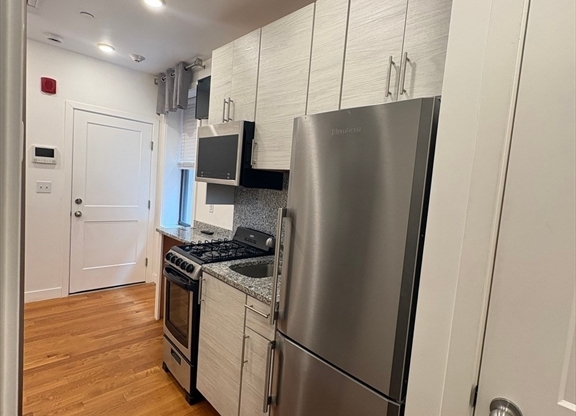 Studio, 1 bath, $1,495, Unit 7