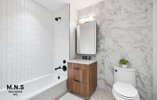 Studio, 1 bath, $3,200, Unit C01