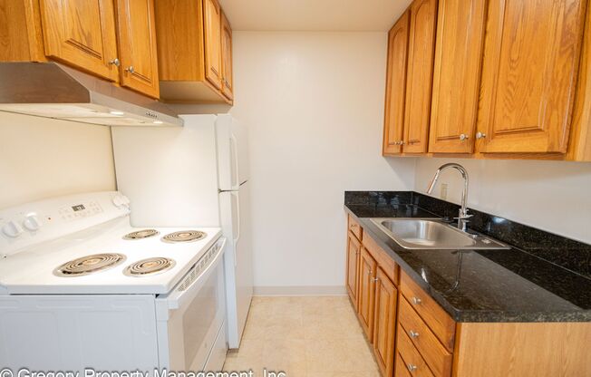 1238 Regent