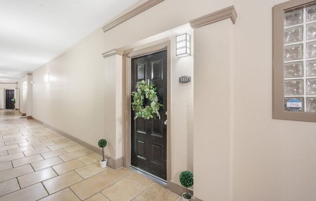 Villa Sonoma 2/2 Condo – Minutes from TPA & International Plaza