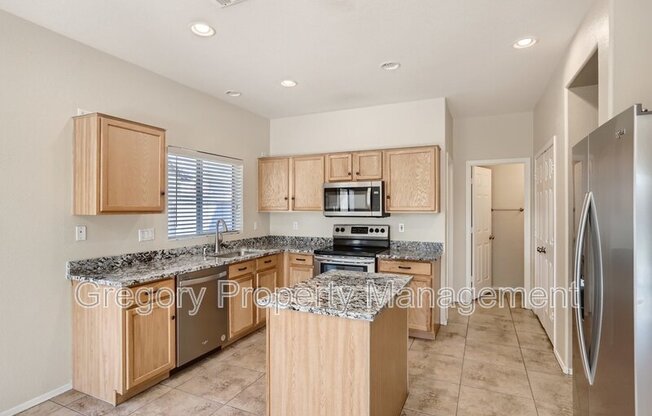 3543 W STEINBECK CT